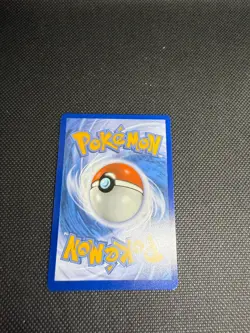 Butterfree V 177/189 Ultra Rare Darkness Ablaze Pokemon Near Mint - Image 2