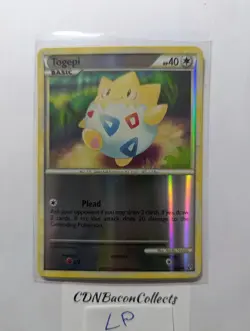 Pokemon TCG Togepi Undaunted 70/90 Common Reverse Holo LP - Image 1