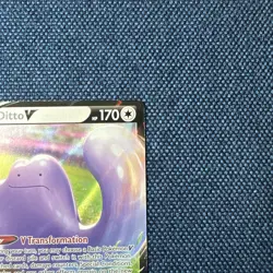 Pokemon Ditto V #050/072 Shining Fates Ultra Rare Holo NM - Image 5