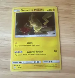 Detective Pikachu Pokemon TCG 10/18 Detective Pikachu Holo Rare 2019 English - Image 1