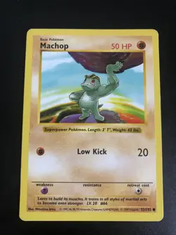 MACHOP SHADOWLESS - POKEMON 52/102 BASE SET UNLIMITED EXCELLENT US VERSION - Image 1