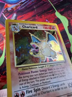 Charizard 4/102 Base Set Unlimited Holo - Pokemon Vintage Card - HP/DMG - Image 2
