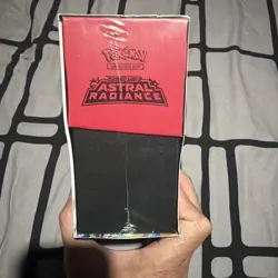 Pokemon centre astral radience ETB sealed with acrylic case - Image 2