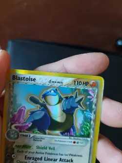 Pokemon Blastoise Delta Species 2/100 EX Crystal Guardians Holo Rare HP/Damaged - Image 2
