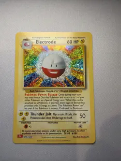 Electrode 011/034 Classic Collection Pokemon Card Holo NM - Image 1
