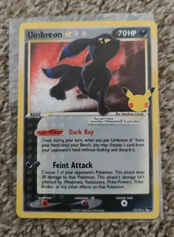 Umbreon 17/17 Celebrations Classic Gold Star Holo Pokemon Card - Near Mint - Image 1