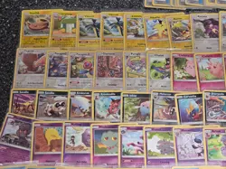 Pokemon TCG - Unbroken Bonds Holo Collection - Image 2