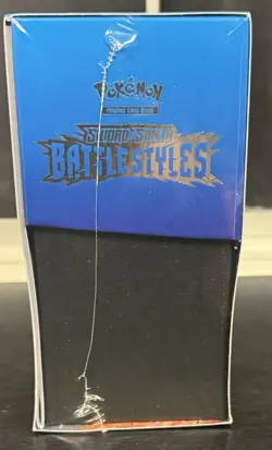 Pokemon TCG Blue Sword & Shield Battle Styles Elite Trainer Box BLUE NEW ETB - Image 4