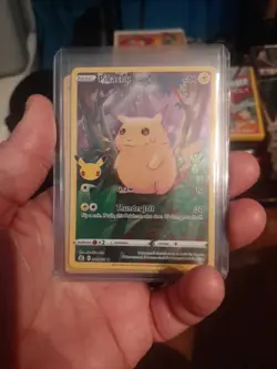 005/025 Fat Pikachu Full Art Holo Pokemon Celebrations 2021 With Common Pikachu - Image 5