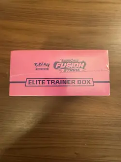 Pokemon TCG Sword & Shield Fusion Strike Elite Trainer Box ETB Factory Sealed - Image 4