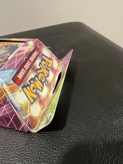 Pokemon TCG: Sword & Shield Vivid Voltage Charizard Theme Deck SEE PICTURES - Image 2