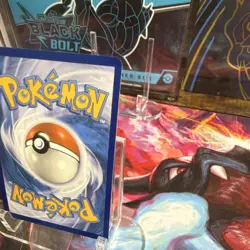 Pokemon TCG Milcery 152/142 2024 Stellar Crown Illustration Rare Full Art Holo - Image 4