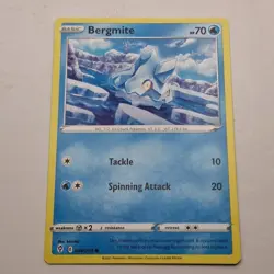 Bergmite Pokemon Card 044/203 Evolving Skies 2021 Basic Common Water - Image 1