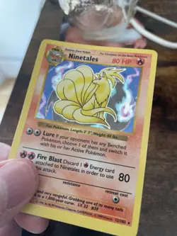 Pokemon Base Set SHADOWLESS Ninetales 12 Holo Clean - Image 3
