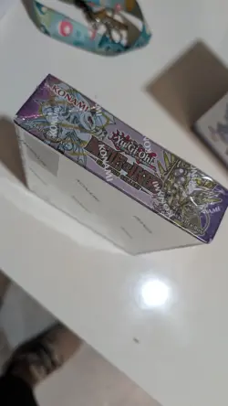 Yu-Gi-Oh! Battles of Legend: Glorious Gallery BLGG-EN Booster Box - Image 4