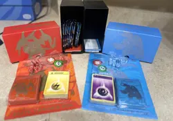 *EMPTY* Pokemon ETB XY EVOLUTIONS RED & BLUE with all accessories & 8 OPEN packs - Image 2