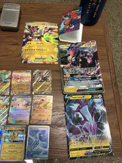 Pokemon 300+ mixed bulk lot. Everything in photos included. - Image 4