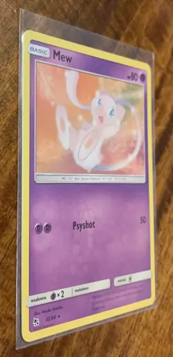 2019 Pokemon Sun & Moon Hidden Fates #32 Mew - Image 2