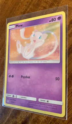 2019 Pokemon Sun & Moon Hidden Fates #32 Mew - Image 3