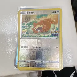 Pokemon GO Bidoof (Peelable Ditto) Reverse Holo 059/078 70 HP Eng - Image 1
