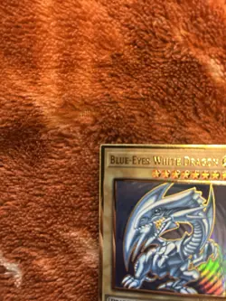 Yugioh Maximum Gold Blue Eyes White Dragon SDK Art MAGO-EN001 1st Edition NM - Image 3