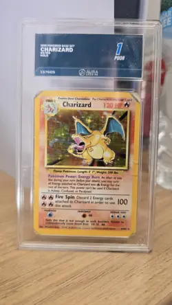 Pokemon TCG Charizard Holo Card Base Set, 4/102 - Image 1