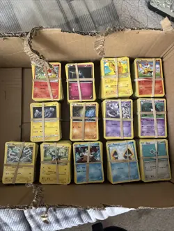 Pokemon TCG Bulk Common/Uncommon No holos Lot of ~2000 - Image 1