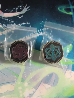 Disney Lorcana Amethyst & Sapphire Ink Symbol League Kit Pins - Image 1
