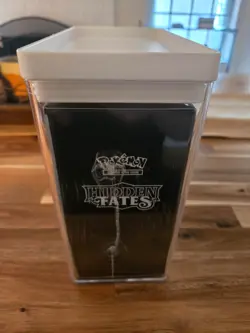Pokemon TCG: Hidden Fates Trainer Box, 2019 W/ case 820650804731 - Image 2