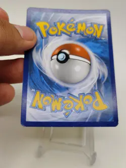 Pokemon TCG Pikachu SM206 Holo Promo Sun & Moon - Image 5