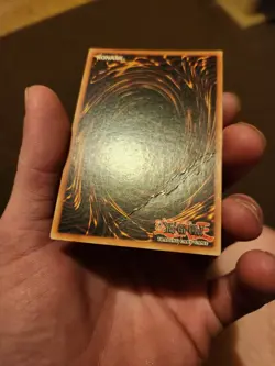 Yugioh Dark Magician FL1-EN002 Secret Rare Limited Edition HP-DMG - Image 3