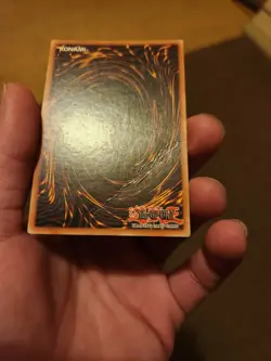 Yugioh Dark Magician FL1-EN002 Secret Rare Limited Edition HP-DMG - Image 4