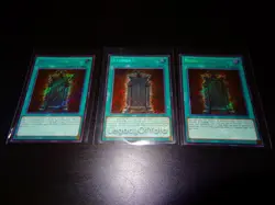 1x Yugioh Illusion Gate MZMU-EN02 1st Edition Secret Rare MINT - Image 1