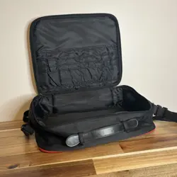 Magic The Gathering Logo Branded Carrying Case Black Red Deck Bag Shoulder Strap - Image 4
