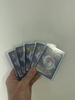 (x5 Lot Of Cards) Pikachu 005/025 (LP/NM) SWSH: Celebrations 25th Anniversary - Image 4