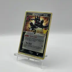 Pokemon TCG Crown Zenith Black Star Promo Gold Star Greninja SWSH144 Light Play - Image 2