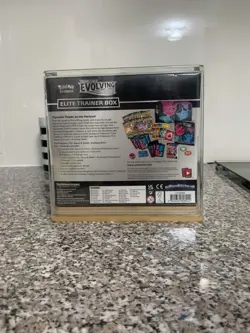 EVOLVING SKIES - Elite Trainer Box ETB Sealed - Pokemon TCG - Image 3