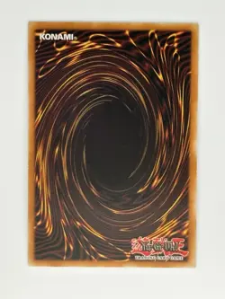 Dark Magician Girl YGLD-ENB03 1st Edition NM - Image 2