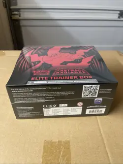 Pokemon TCG Sword & Shield Astral Radiance Elite Trainer Box factory sealed - Image 2