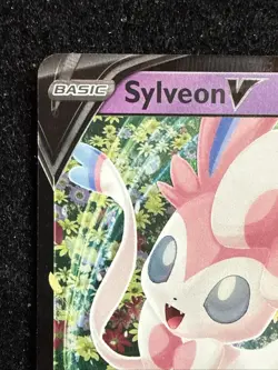 Pokemon TCG Sylveon V SWSH Black Star Promos SWSH202 Holo Promo Near Mint - Image 3