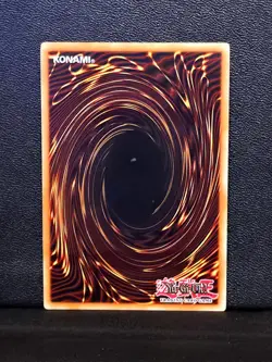 Yu-Gi-Oh! Dark Magician Ultra Rare Shonen Jump JUMP-EN049 Limited Edition - Image 2