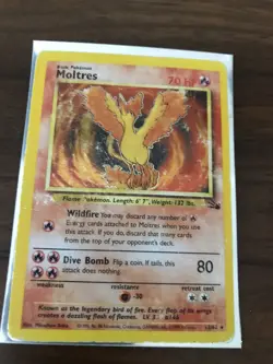 Pokemon TCG Moltres Fossil 12 Holo Unlimited Holo Rare - Image 1
