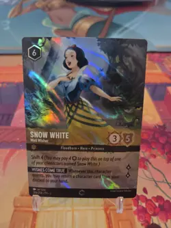 Disney Lorcana Enchanted Snow White Well-Wisher 212/204 EN Rise Of The Floodborn - Image 1