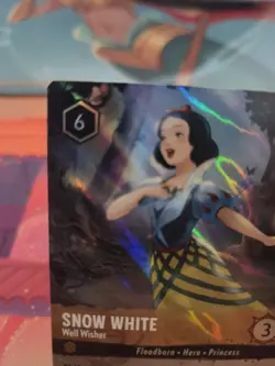 Disney Lorcana Enchanted Snow White Well-Wisher 212/204 EN Rise Of The Floodborn - Image 4