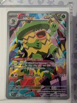 Ludicolo – 095/094 – Phantasmal Flames – Illustration Rare – NM Pokemon Card - Image 1