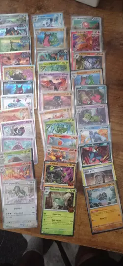 80 plus HOLOS Pokemon TCG Card Bundle Mixed Joblot - Image 2