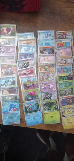 80 plus HOLOS Pokemon TCG Card Bundle Mixed Joblot - Image 4