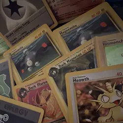 Nintendo Pokemon TCG Mixed Card Lot - Base Set/Team Rocket Pikachu Meowth 1999 - Image 4