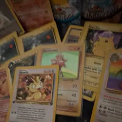 Nintendo Pokemon TCG Mixed Card Lot - Base Set/Team Rocket Pikachu Meowth 1999 - Image 5