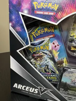 Pokemon TCG - Arceus V Figure Collection - New & Sealed - Image 3